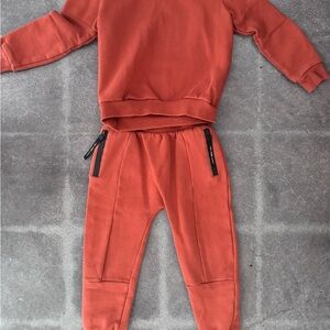 Cozy Kids Jogger Set in Warm Orange